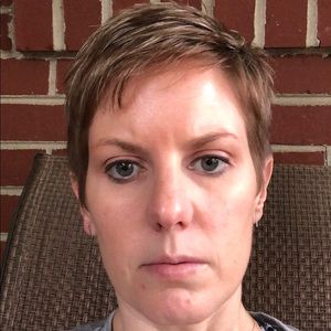 Meet your Posher, Lindsey